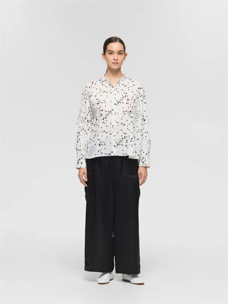 print back gather shirt | 1-230131