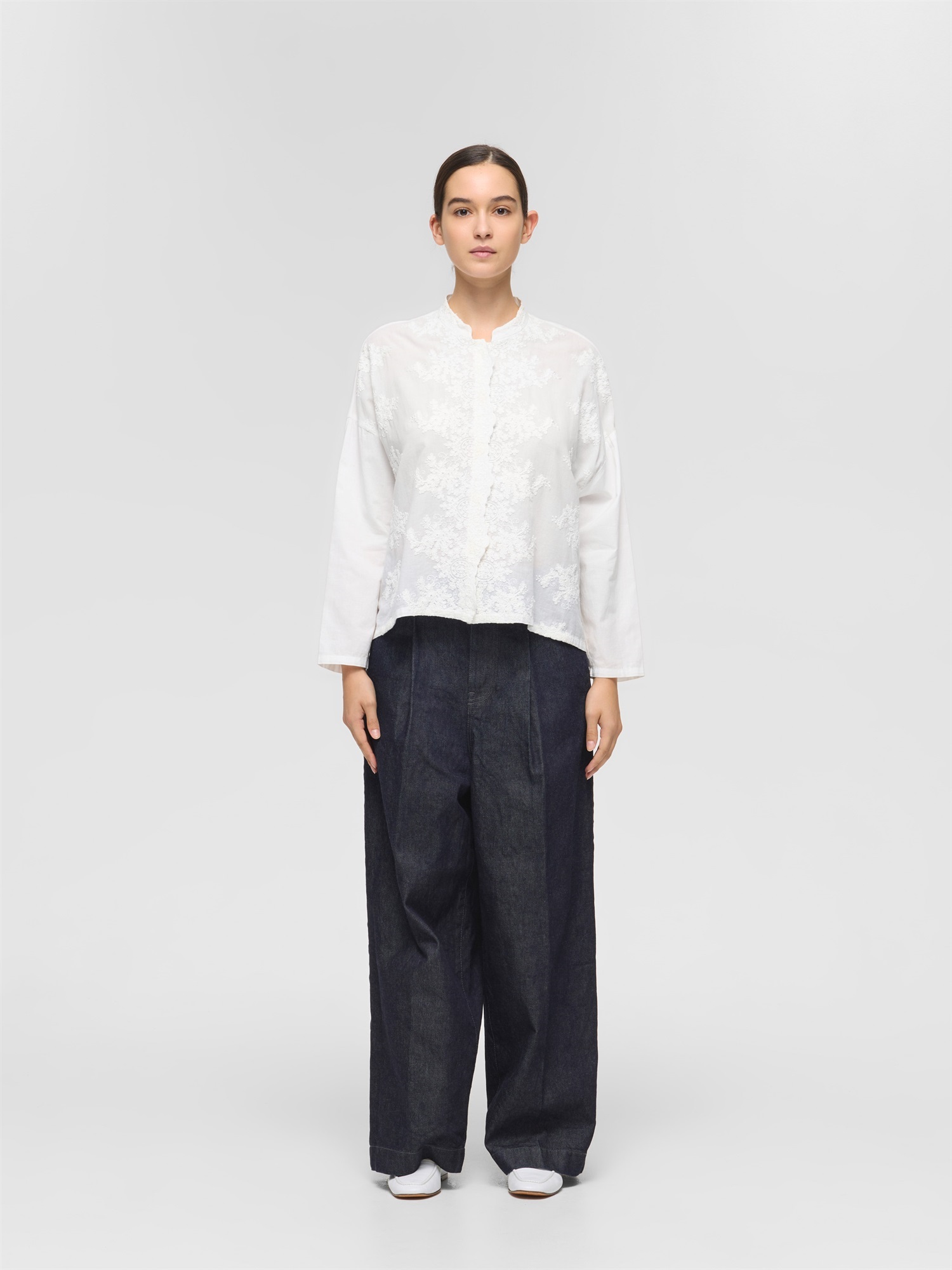 lace stand collar wide shirt | 1-239005