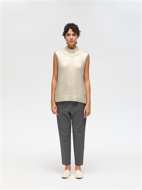 foil printing high neck vest | 3-220103