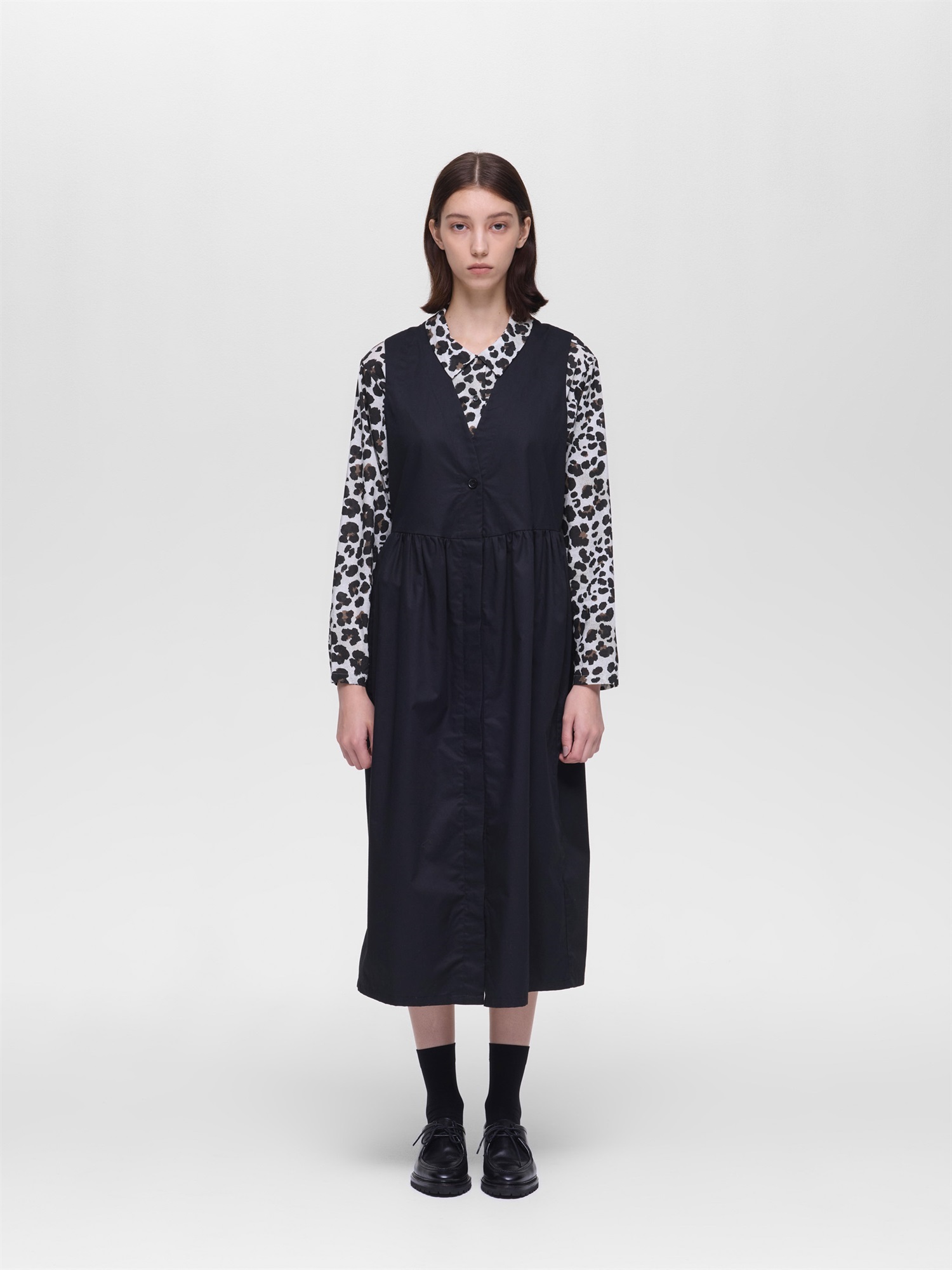 V neck waist gather gilet | 3-250079
