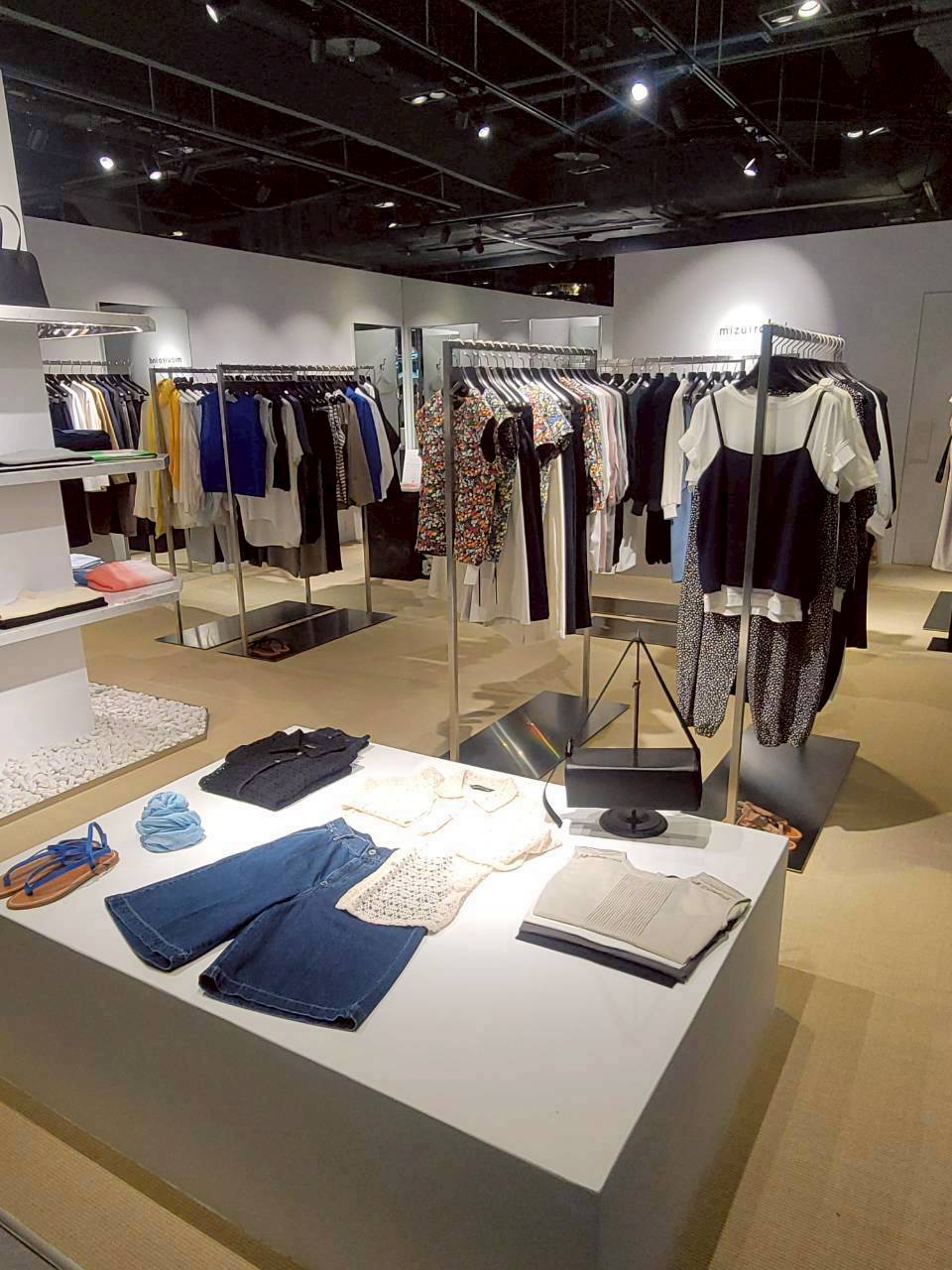 mizuiro ind 新光三越